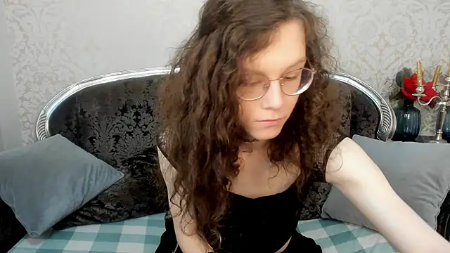 OlesiaBev online show from May 23, 8:29 am