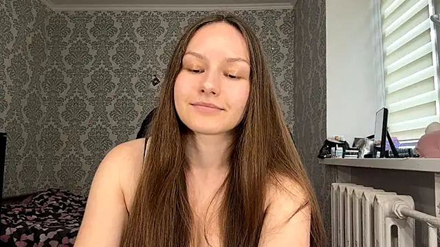 Snapshot of ShaylaChong chatting on June 29, 10:15 am ShaylaChong online show from June 29, 10:15 am