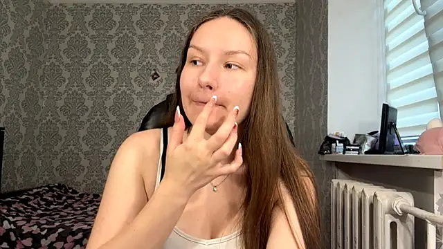 Snapshot of ShaylaChong chatting on June 30, 4:13 am ShaylaChong online show from June 30, 4:13 am