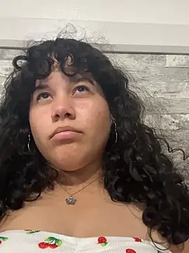 Snapshot of Gatita_3 chatting on June 10, 8:30 pm Gatita 3 online show from June 10, 8:30 pm