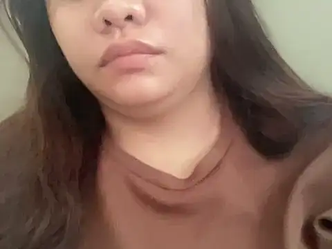 Snapshot of Mysterious_Seraphina chatting on July 1, 1:29 am Mysterious Seraphina online show from July 1, 1:29 am