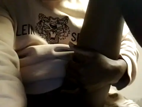  sweetjero online show from June 11, 8:18 pm