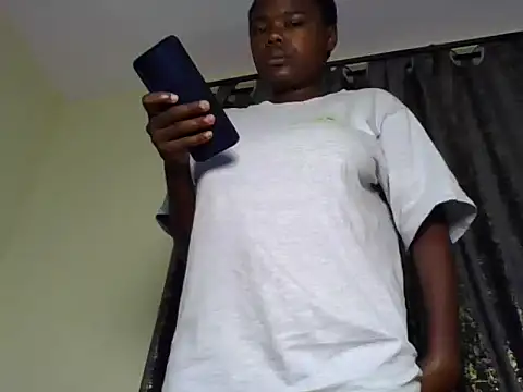 Snapshot of sweet_ebony34 chatting on July 1, 8:16 am sweet ebony34 online show from July 1, 8:16 am