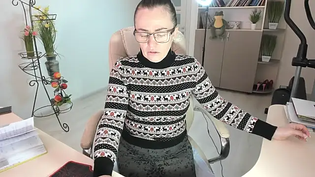 Vika73 online show from February 2, 6:34 am