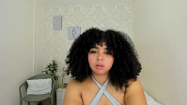Snapshot of Anya_Orlov chatting on May 20, 12:55 pm Anya Orlov online show from May 20, 12:55 pm