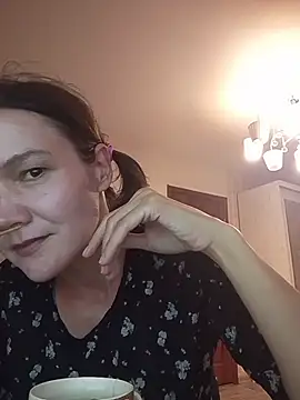 SarahSimpson online show from August 6, 6:54 pm