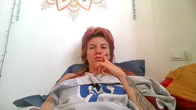 Snapshot of s3nsualfairy0 chatting on May 20, 7:03 am s3nsualfairy0 online show from May 20, 7:03 am