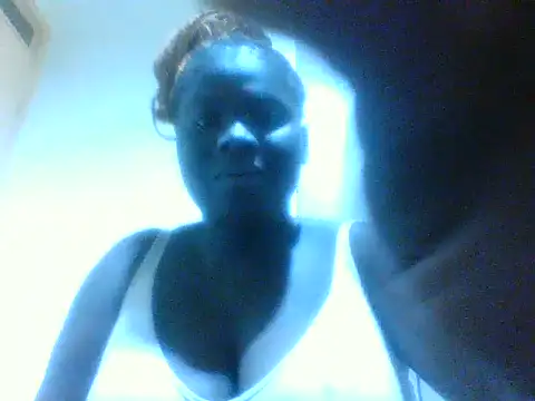 Snapshot of melaningirl chatting on June 30, 11:39 pm melaningirl online show from June 30, 11:39 pm