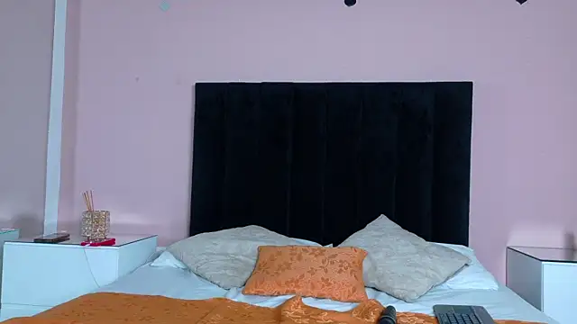 MILA AND COTI online show from July 8, 11:09 pm