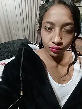 Snapshot of Morena_hot17 chatting on May 24, 1:43 am Morena hot17 online show from May 24, 1:43 am