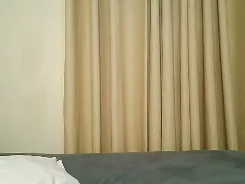Snapshot of Chocolate_vee chatting on July 12, 11:40 pm Chocolate vee online show from July 12, 11:40 pm