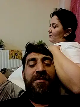 Snapshot of gupsemilf19 chatting on July 4, 1:56 am gupsemilf19 online show from July 4, 1:56 am