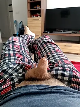 cordopl84 online show from May 17, 6:22 am