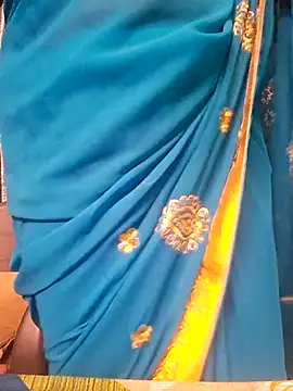 Snapshot of Tamil-ammukutty18 chatting on July 12, 5:31 am Tamil-ammukutty18 online show from July 12, 5:31 am