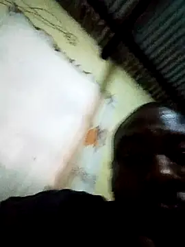 Snapshot of Duma_Abiola chatting on July 18, 2:21 pm Duma Abiola online show from July 18, 2:21 pm