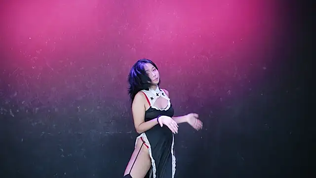 Snapshot of Rebel__Stage chatting on July 1, 4:07 pm Rebel Stage online show from July 1, 4:07 pm