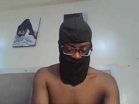 Snapshot of freakyboy255 chatting on July 14, 10:21 am freakyboy255 online show from July 14, 10:21 am