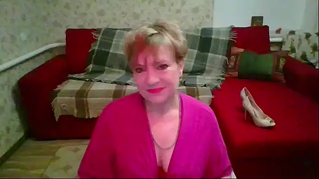 Snapshot of SamantaxFocs chatting on May 30, 3:47 am SamantaxFocs online show from May 30, 3:47 am