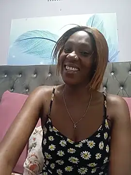 AngelWonderLand07 online show from June 16, 2:14 am
