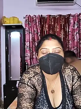 Snapshot of Curvy_Jyoti chatting on June 14, 5:48 pm Curvy Jyoti online show from June 14, 5:48 pm