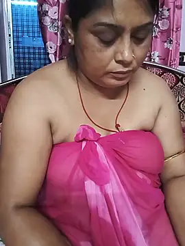 Snapshot of Curvy_Jyoti chatting on July 8, 5:06 pm Curvy Jyoti online show from July 8, 5:06 pm