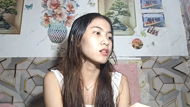 DeeannGunby online show from July 17, 3:07 pm