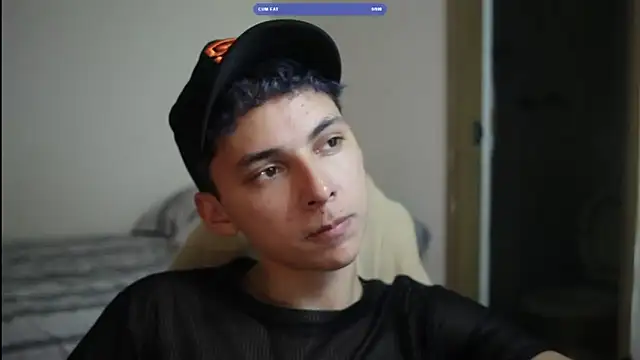 Snapshot of archi_love chatting on March 3, 8:09 am archi love online show from March 3, 8:09 am