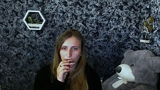 Jenny smille  online show from June 5, 6:52 am