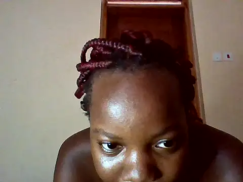 Snapshot of midnightaddiction chatting on May 19, 11:27 am midnightaddiction online show from May 19, 11:27 am
