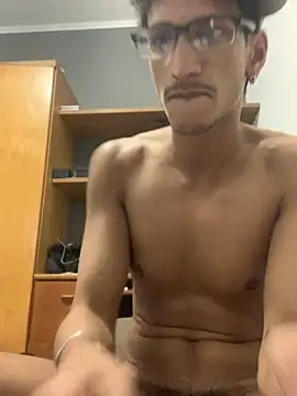 Snapshot of AlwayysHungryy chatting on May 18, 6:36 pm AlwayysHungryy online show from May 18, 6:36 pm
