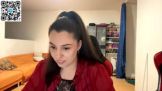 Snapshot of SweetFenomen67 chatting on May 18, 7:09 pm SweetFenomen67 online show from May 18, 7:09 pm