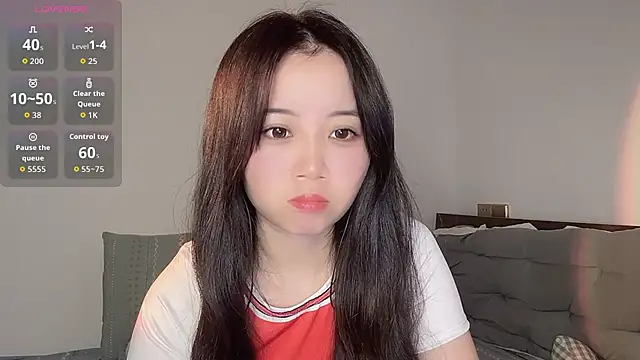 77-Vicky online show from June 18, 11:47 am