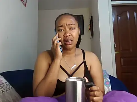Snapshot of atara_seren chatting on July 6, 3:14 am atara seren online show from July 6, 3:14 am