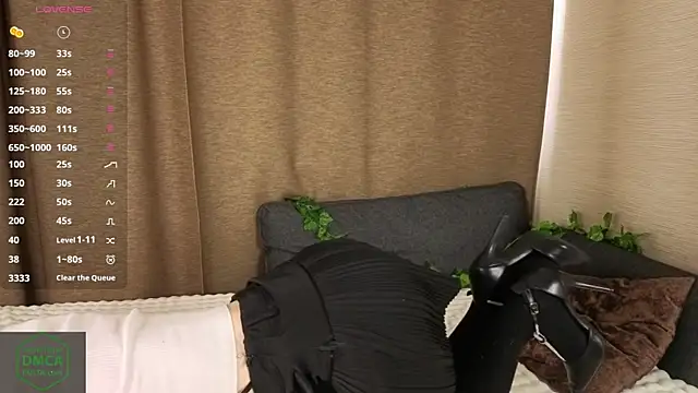 Snapshot of VanessaDark chatting on June 7, 9:57 am VanessaDark online show from June 7, 9:57 am