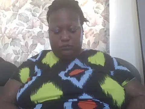 fat ebonyqueen online show from July 1, 7:10 am