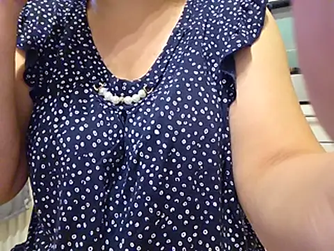 marianamely online show from July 17, 4:30 am