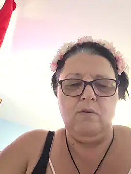 Snapshot of Diana_Diafan chatting on June 17, 12:18 pm Diana Diafan online show from June 17, 12:18 pm