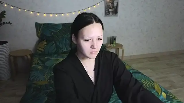 Snapshot of Tori_cute chatting on June 22, 2:35 am Tori cute online show from June 22, 2:35 am