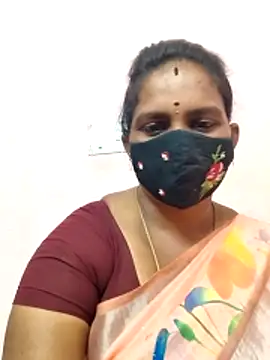 Snapshot of CuteTamizhachi chatting on June 2, 4:42 pm CuteTamizhachi online show from June 2, 4:42 pm