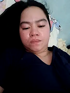 xyummytits69x online show from May 20, 3:45 am