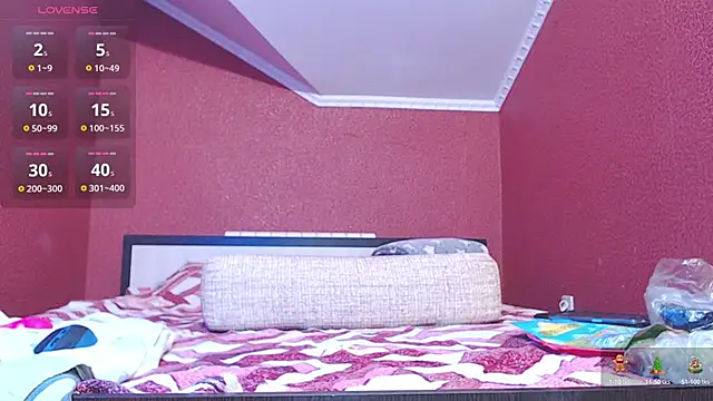 Snapshot of TorySoSweety chatting on January 3, 2:51 pm TorySoSweety online show from January 3, 2:51 pm