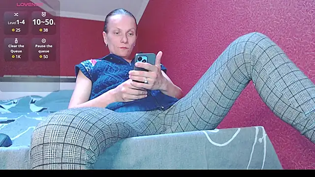 Snapshot of TorySoSweety chatting on March 22, 2:58 pm TorySoSweety online show from March 22, 2:58 pm