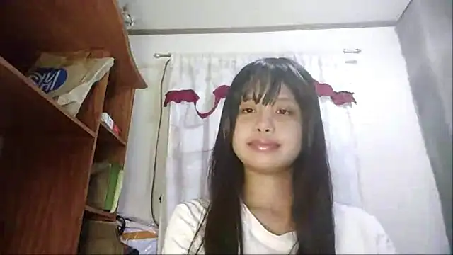 annawicket online show from May 19, 1:28 pm