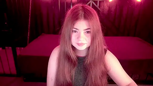 Snapshot of RosaAmour chatting on June 15, 6:54 pm RosaAmour online show from June 15, 6:54 pm
