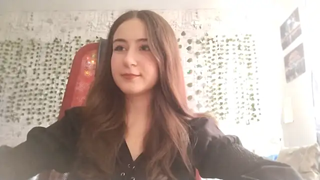 Pollykiss online show from June 19, 9:57 am
