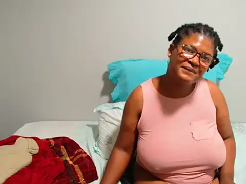CandyYumsAerolaXX online show from June 21, 7:27 pm