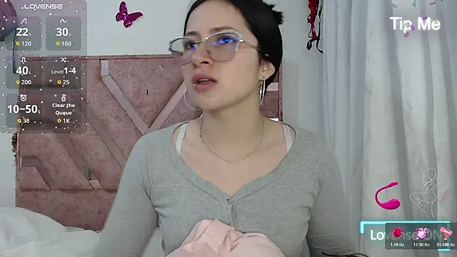 Angel-Hott  online show from June 12, 3:49 am