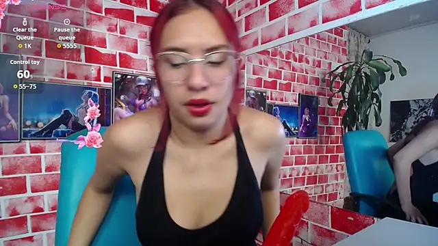 ashly litlle online show from May 26, 7:43 pm