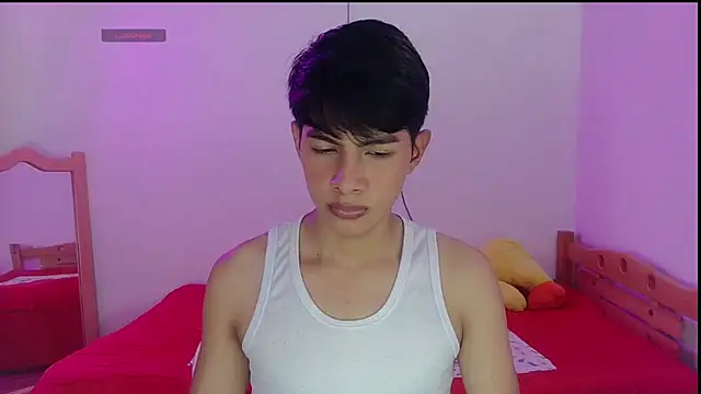 Snapshot of phuwin_bj chatting on June 25, 6:07 am phuwin bj online show from June 25, 6:07 am