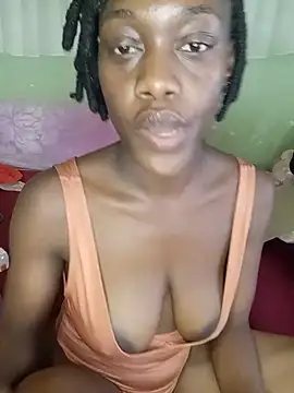 Snapshot of Paulahaze chatting on June 30, 2:18 pm Paulahaze online show from June 30, 2:18 pm